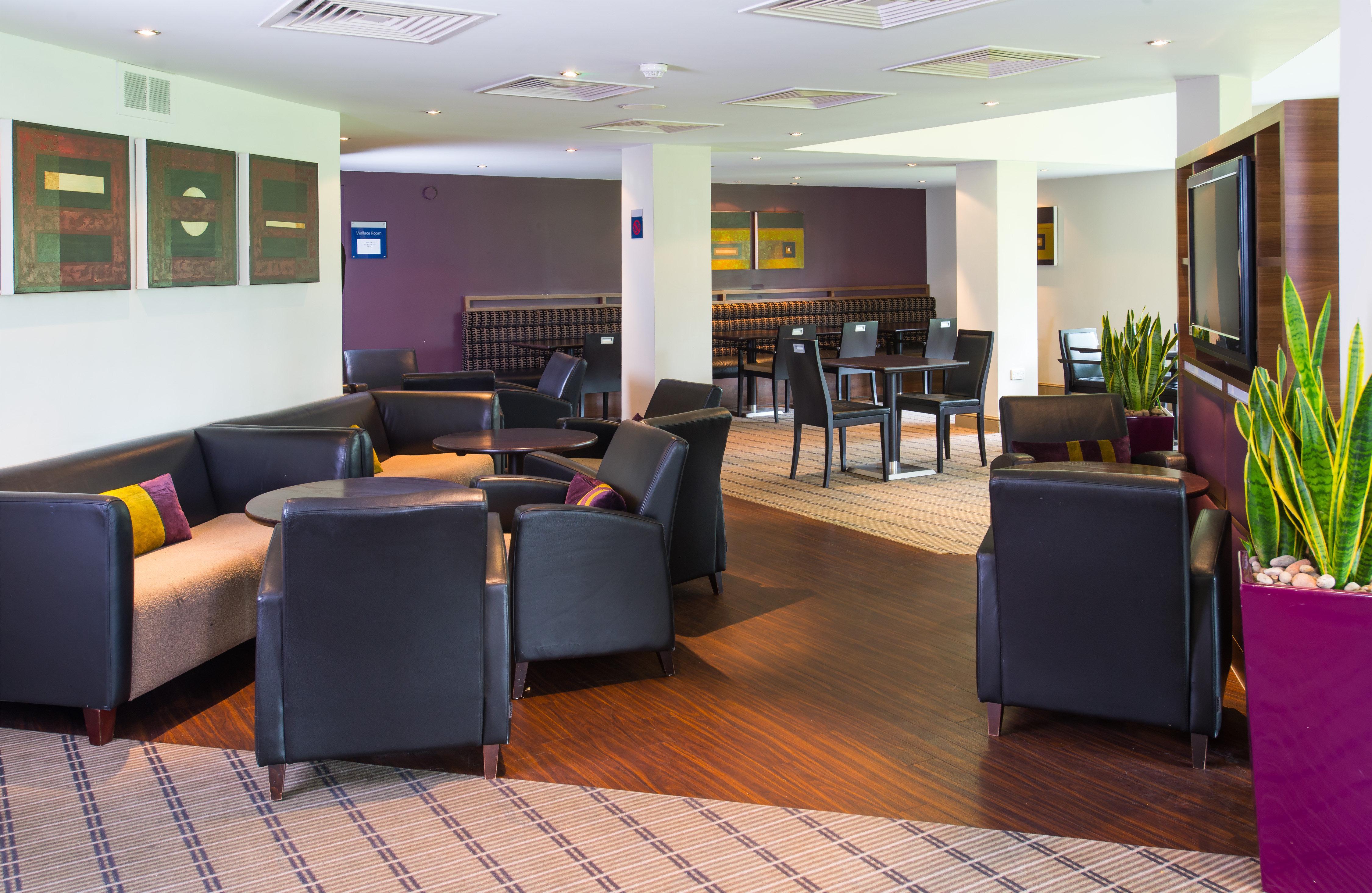 Holiday Inn Express Stirling By Ihg Exteriör bild
