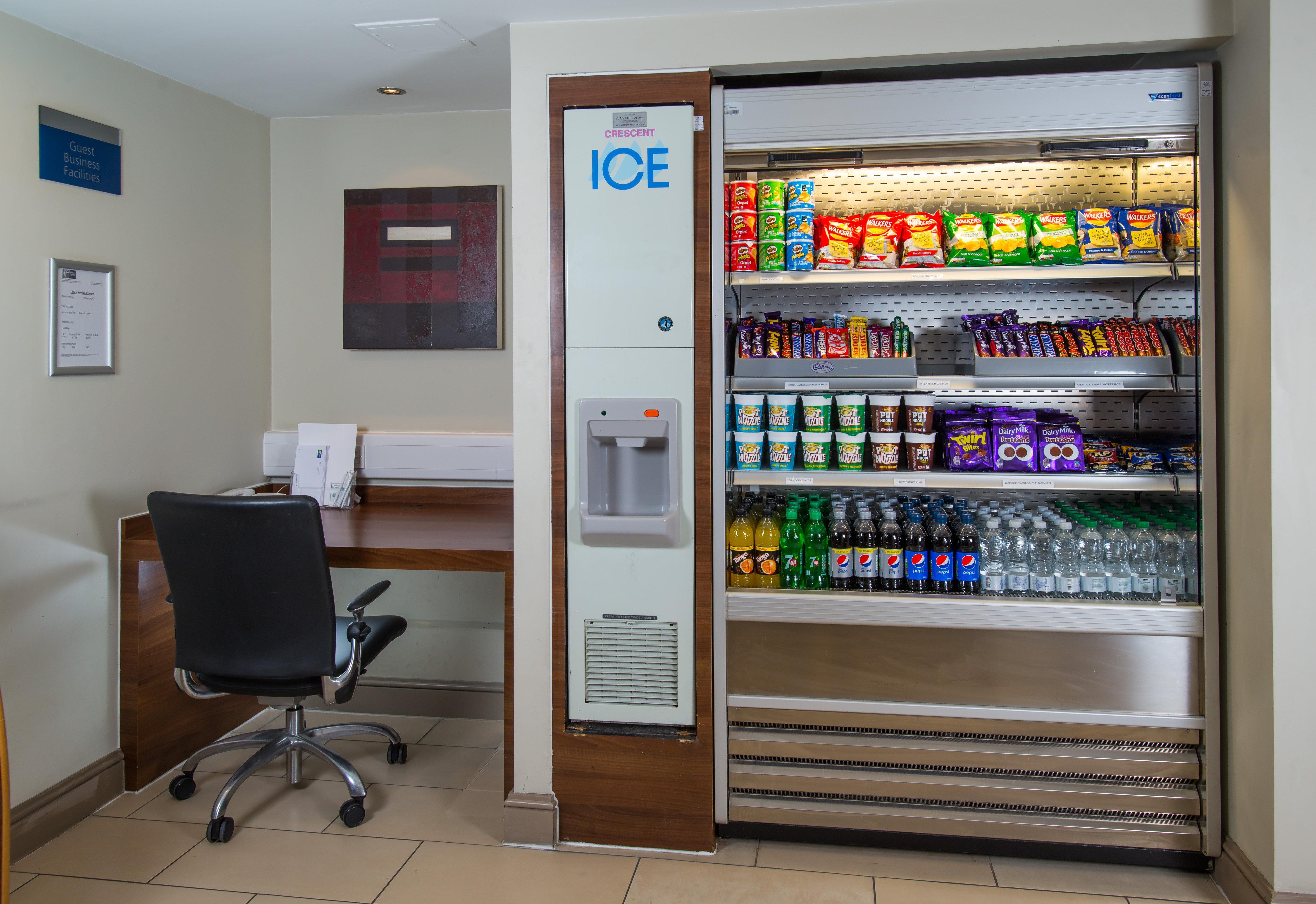 Holiday Inn Express Stirling By Ihg Exteriör bild